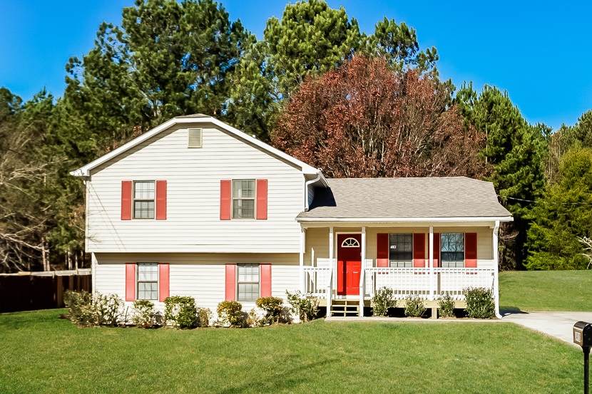 1410 Compton Woods - Photo 1
