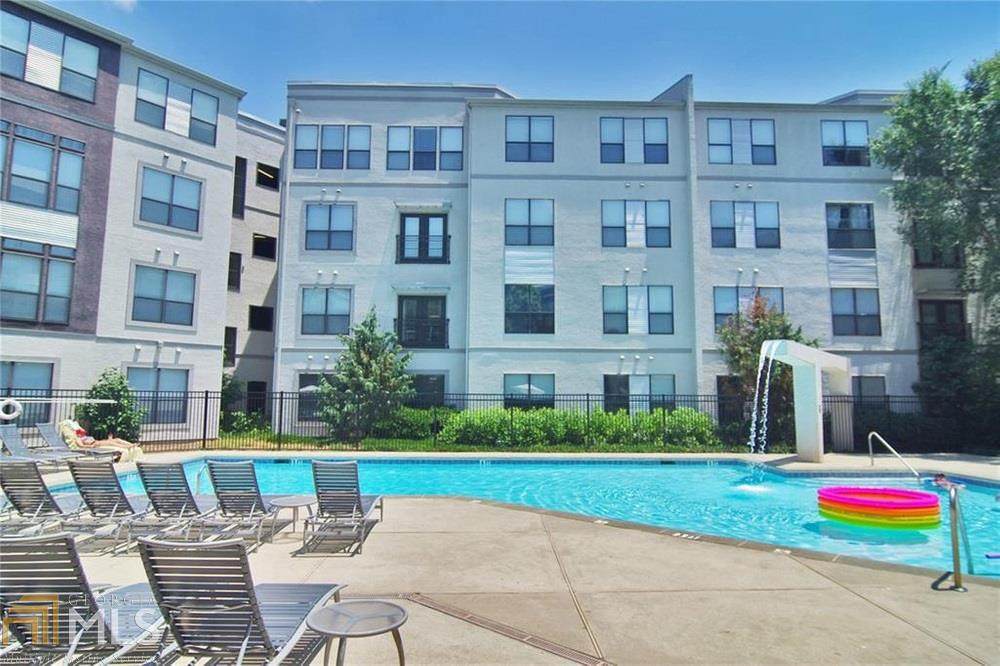 821 Ralph Mcgill Blvd - Photo 1