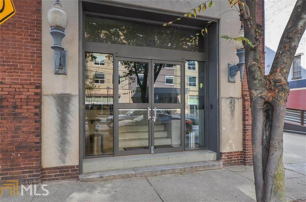 426 Marietta St - Photo 1