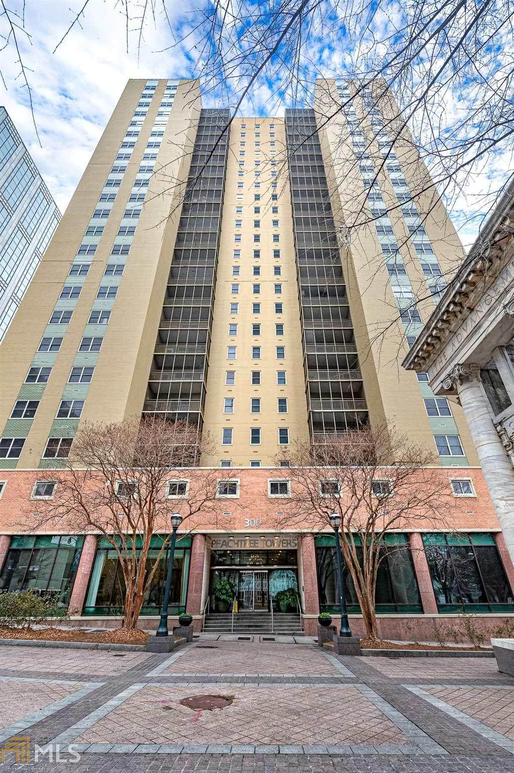 300 Peachtree St - Photo 1