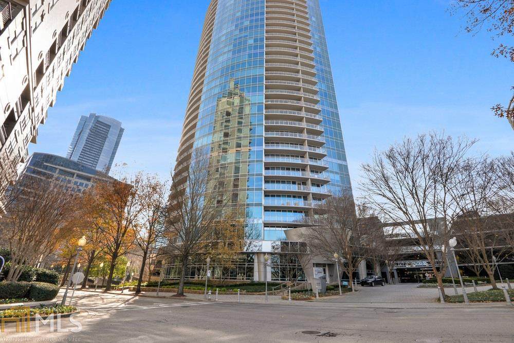 3338 Peachtree Rd - Photo 1