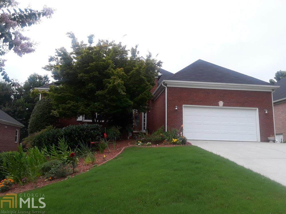 1120 Lewis Ridge Cir - Photo 1