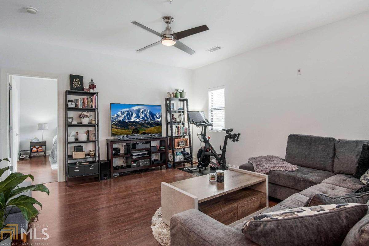 2230 Cheshire Bridge Rd - Photo 1