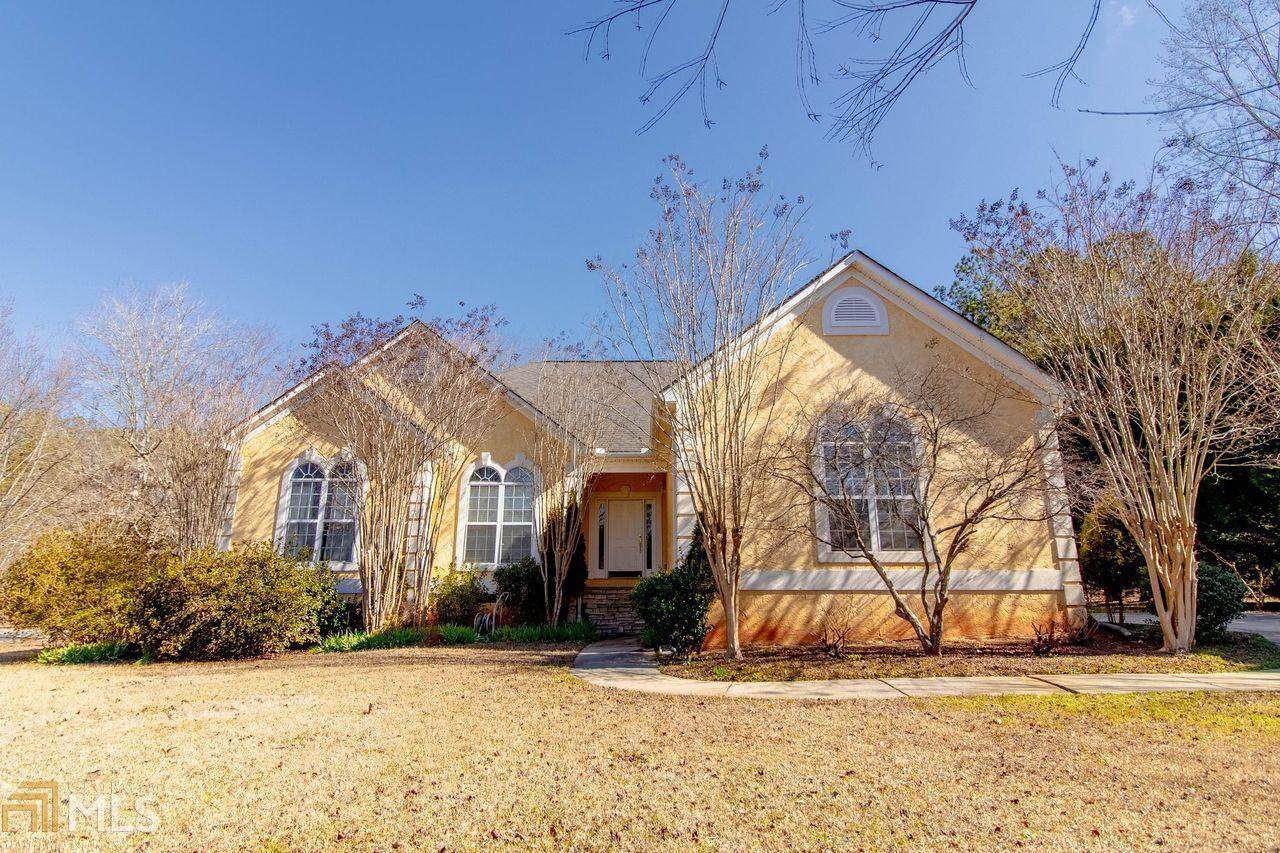 375 St Andrews Dr - Photo 1
