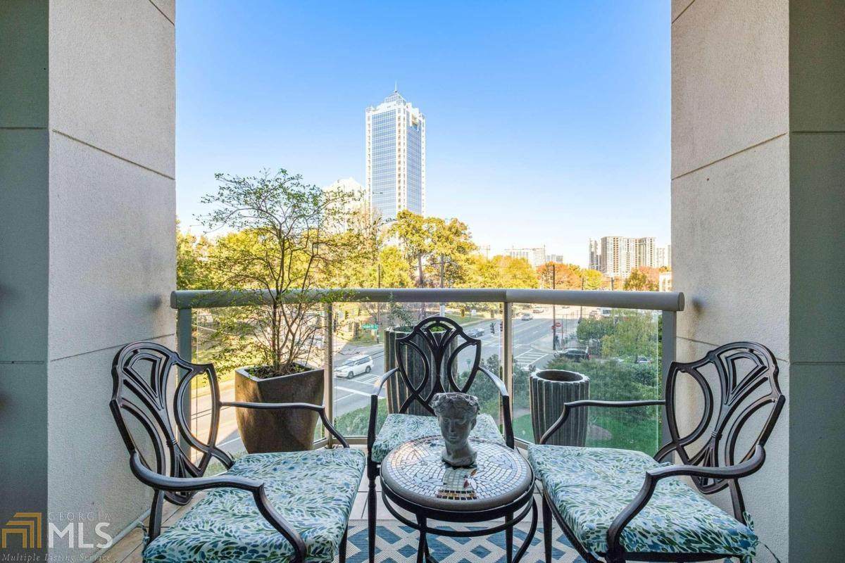2795 Peachtree Rd - Photo 1