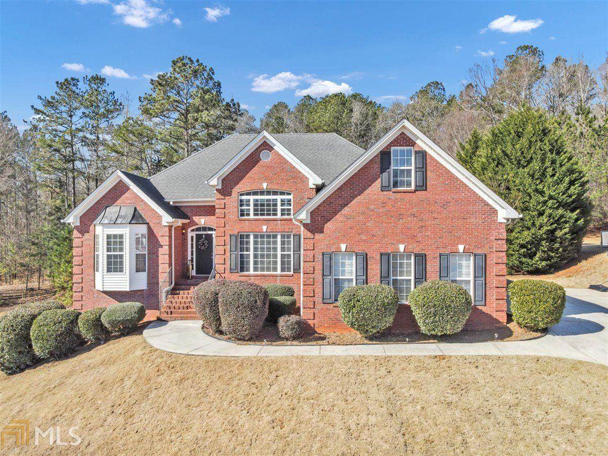 2032 Millstone Dr - Photo 1