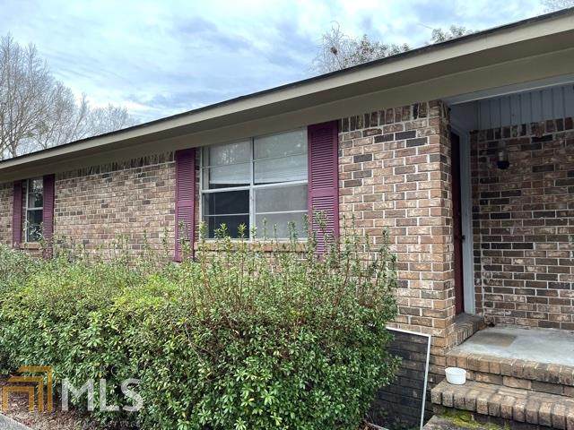 100 Ellis Rd - Photo 1