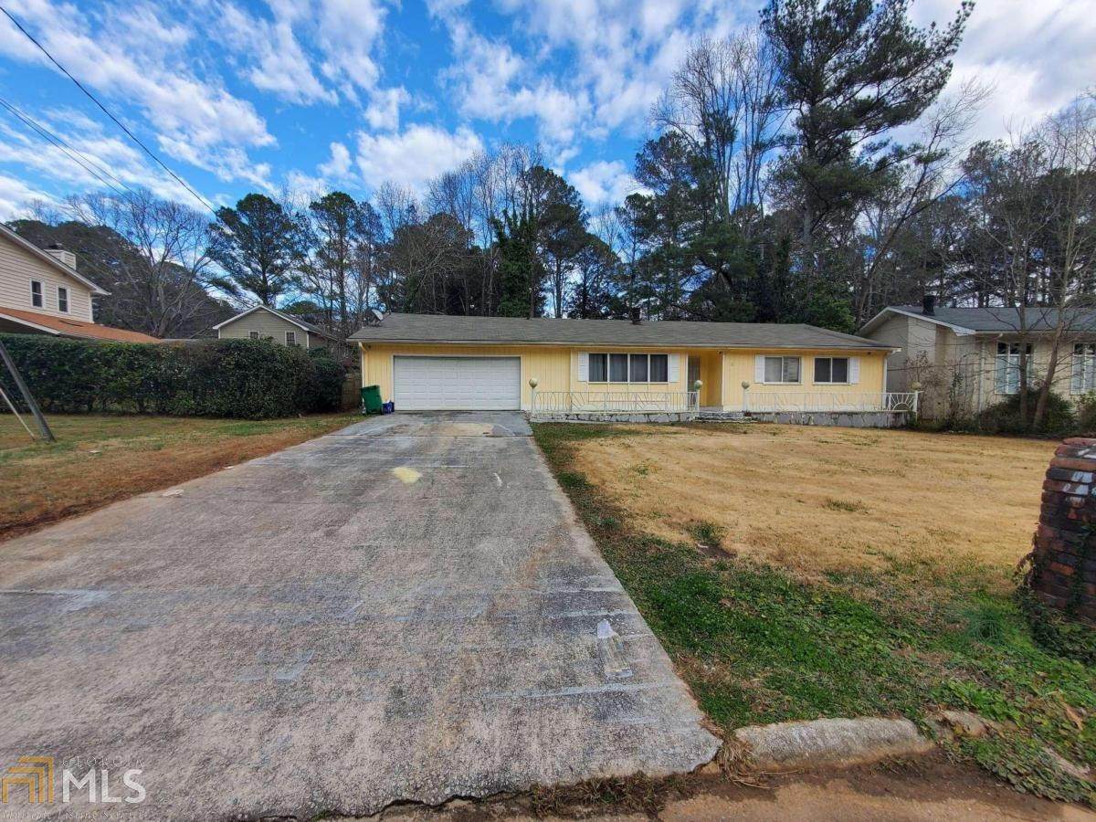 1045 Huntingdon Ct - Photo 1