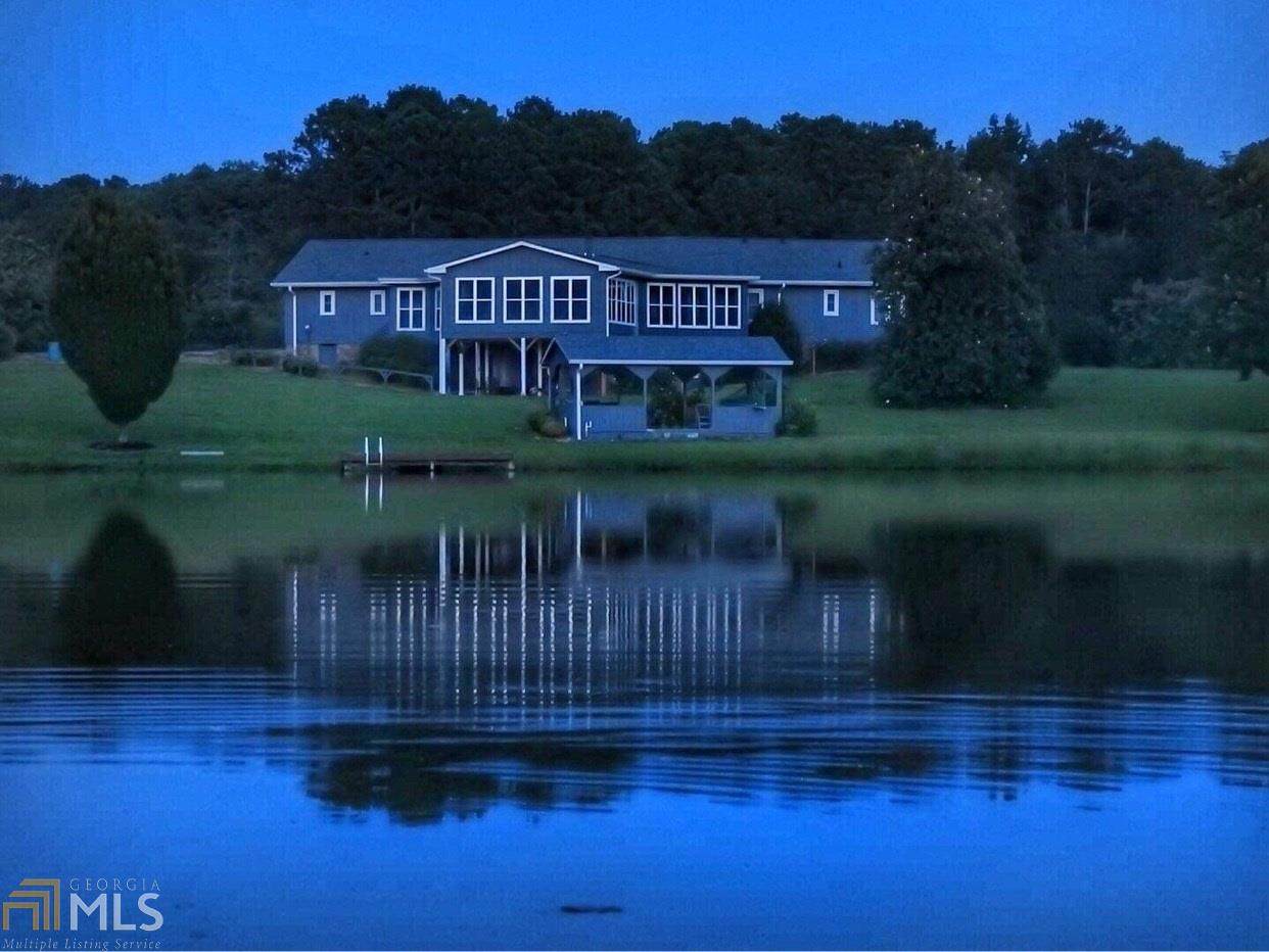 1240 Skyline Dr - Photo 1