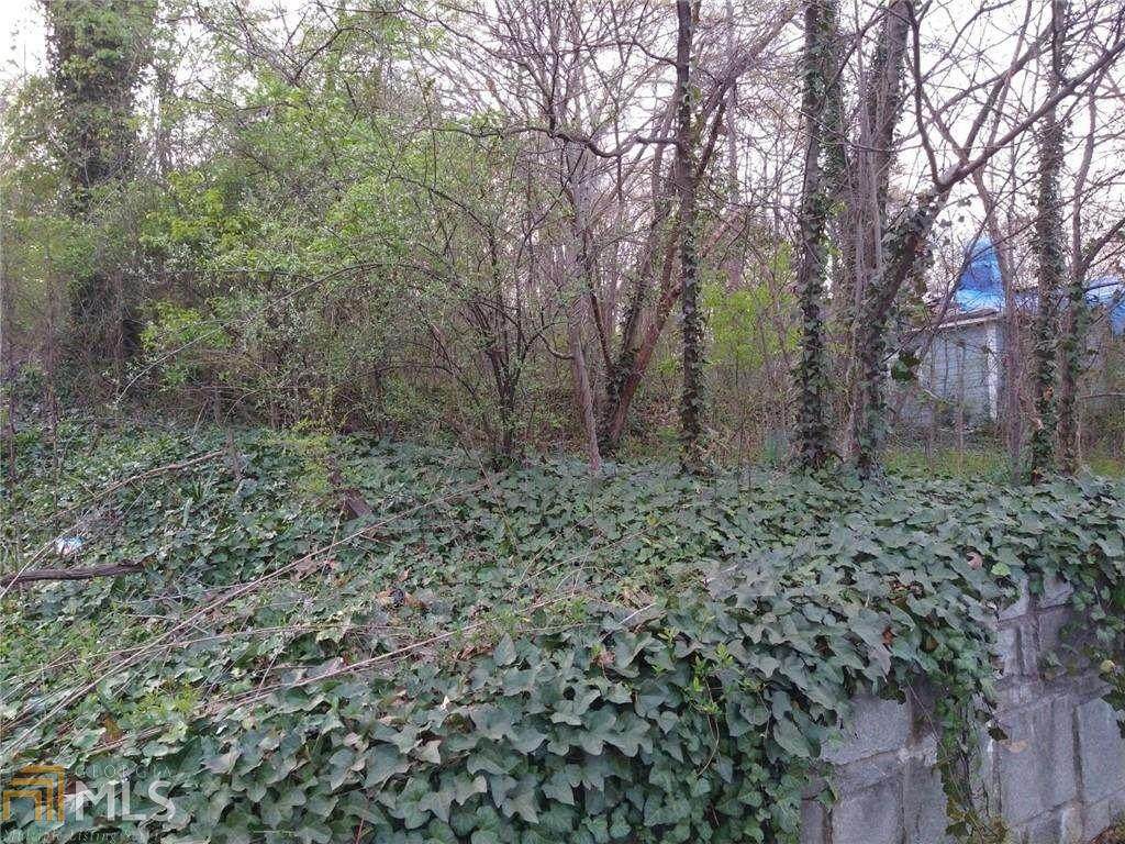 3241 Jonesboro Rd - Photo 1