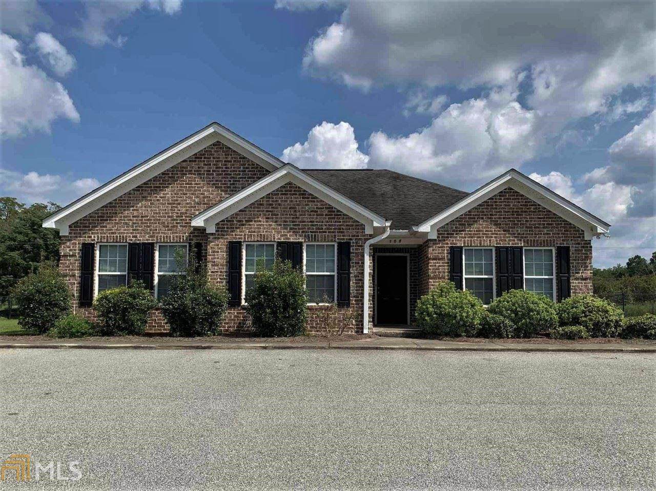 101 Tuscany Trl - Photo 1