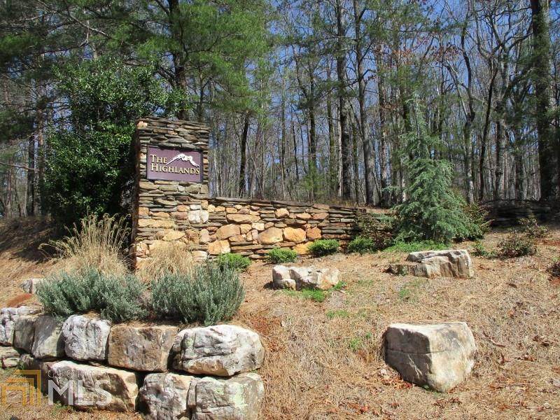 110 Highlands Dr - Photo 1