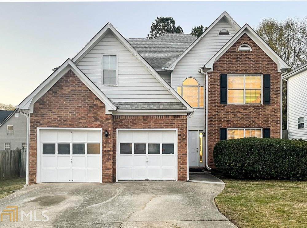 3925 Fallbrook Dr - Photo 1