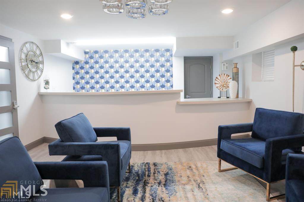 2225 Godby - Photo 1