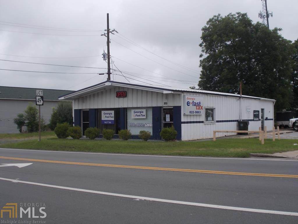 200 Commercial Hts - Photo 1
