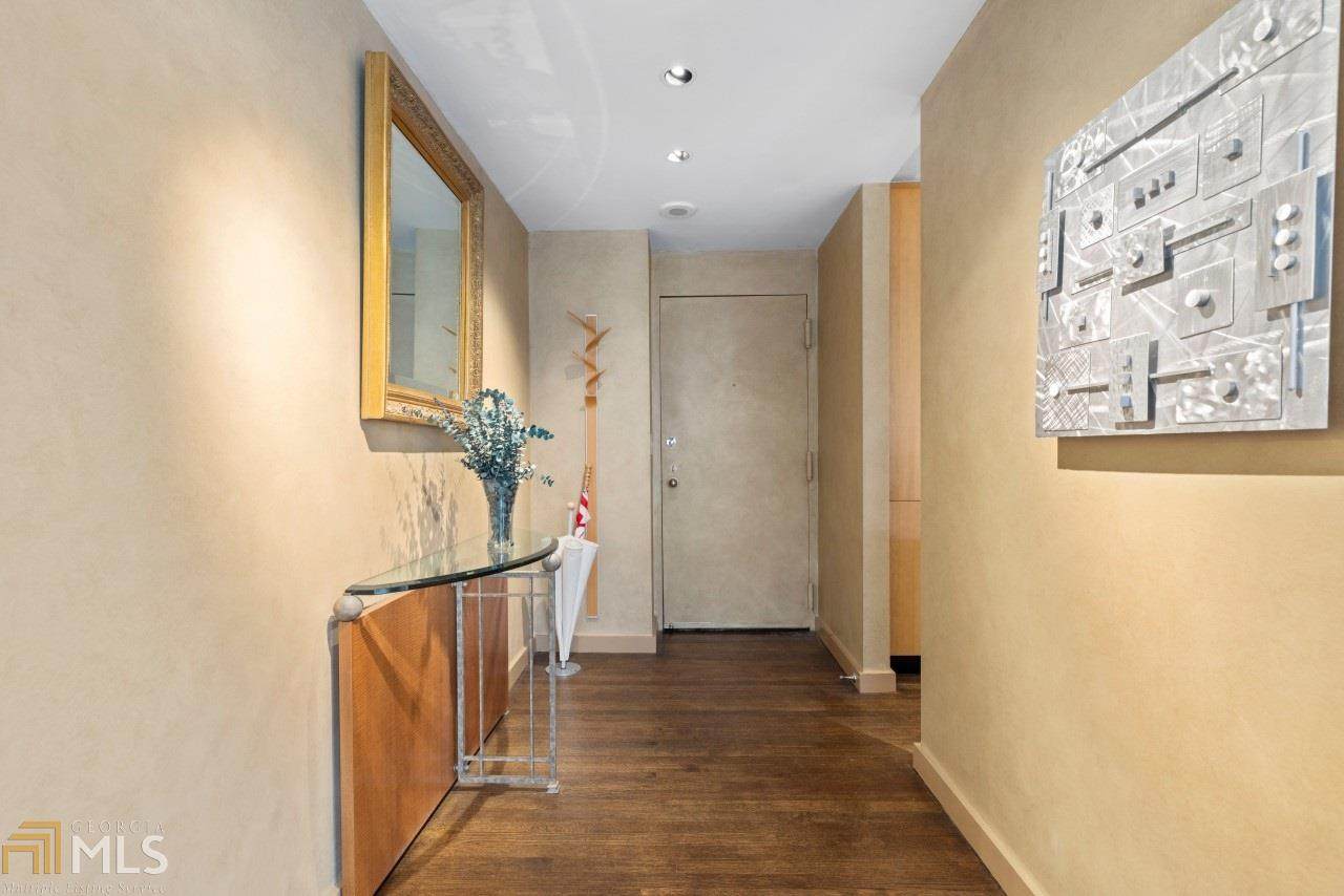 145 15Th St - Photo 1