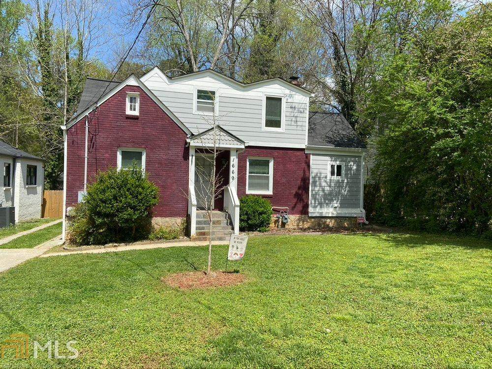 1669 Emerald Ave - Photo 1
