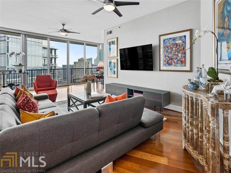 1080 Peachtree St - Photo 1