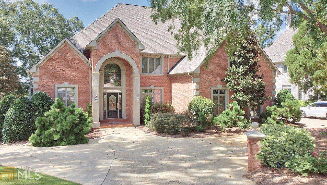 331 Broadmoor Way - Photo 1