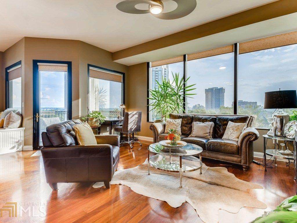 2828 Peachtree Rd - Photo 1