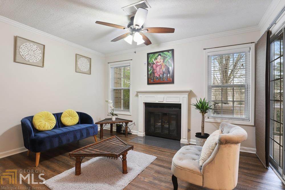 2216 River Heights Ct - Photo 1
