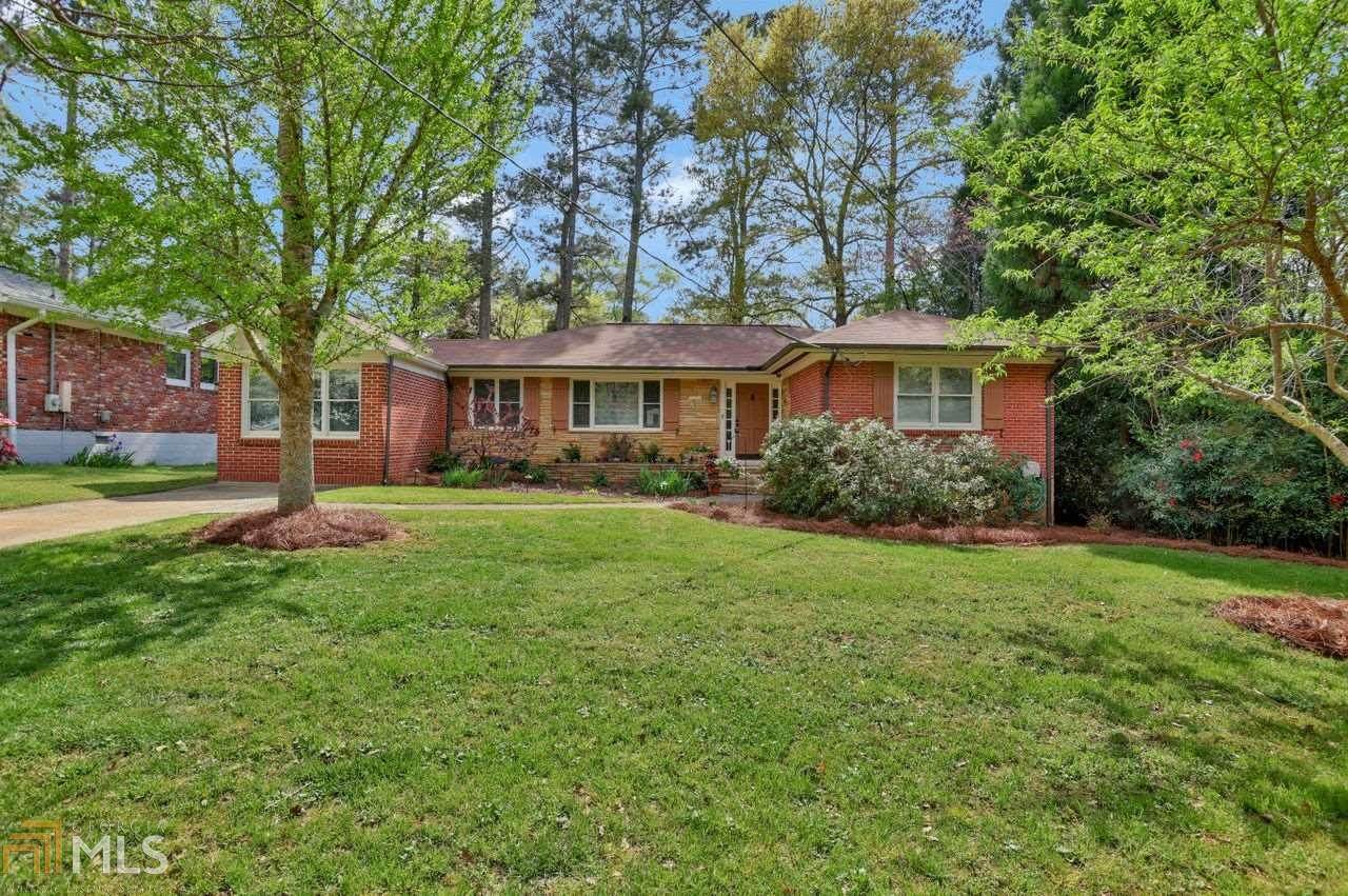 1205 Briar Hills Dr - Photo 1
