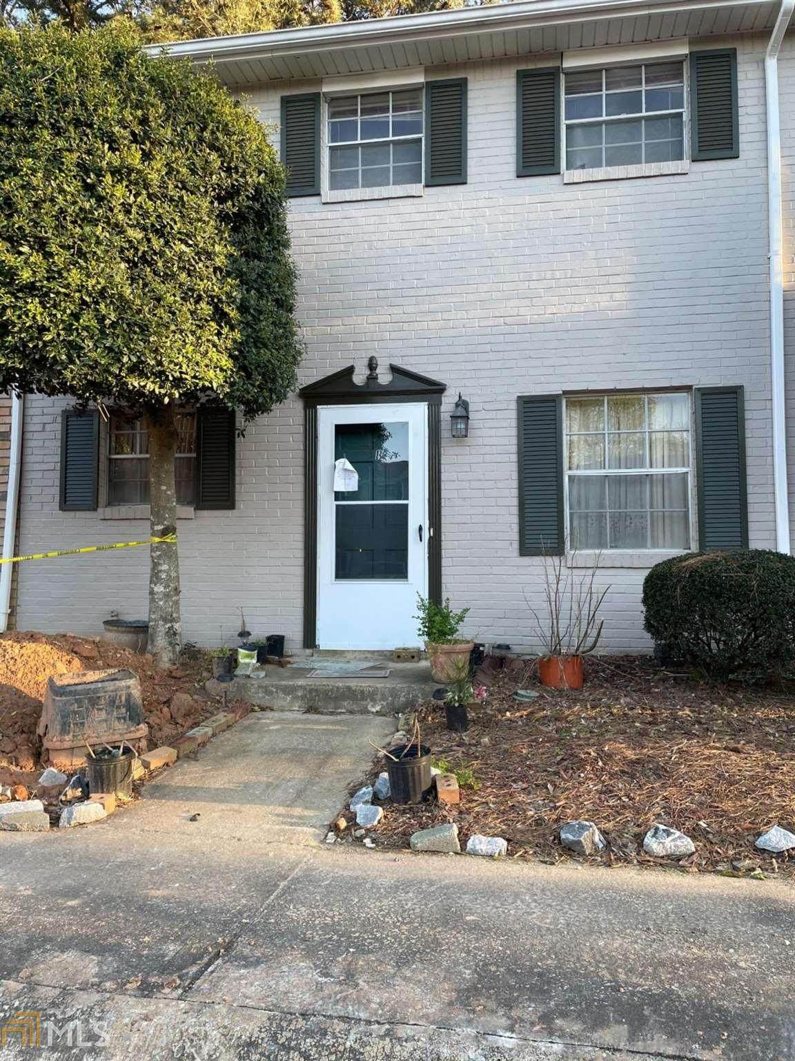 4701 Flat Shoals Rd - Photo 1