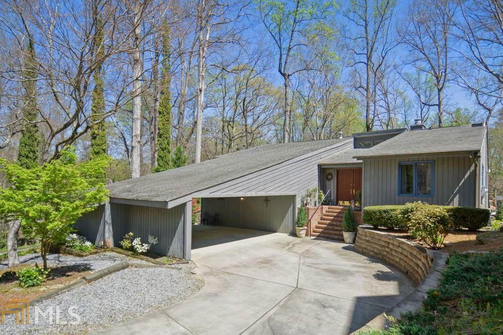 1965 Woodsdale Rd - Photo 1