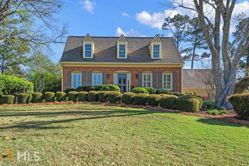 4845 Hampton Farms Dr - Photo 1