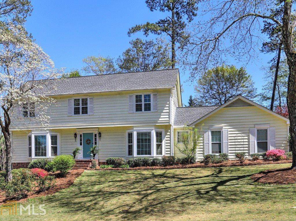 427 Woodstone West Dr - Photo 1
