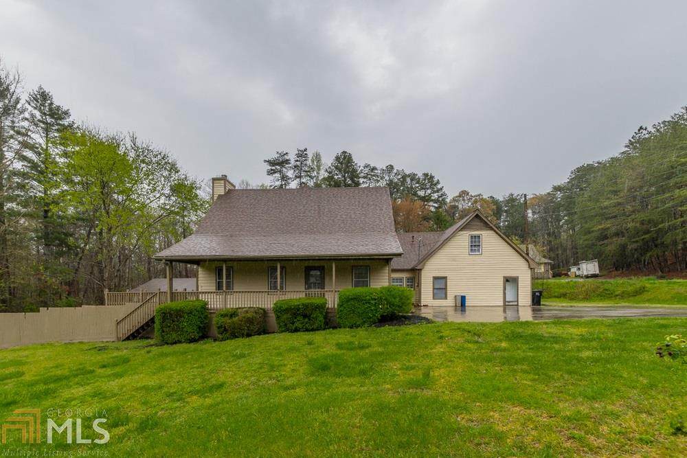 4130 Tuggle Rd - Photo 1