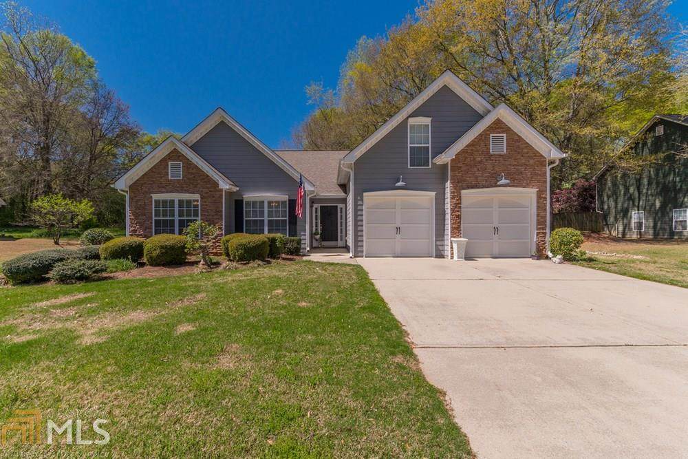 256 Blackberry Ln - Photo 1