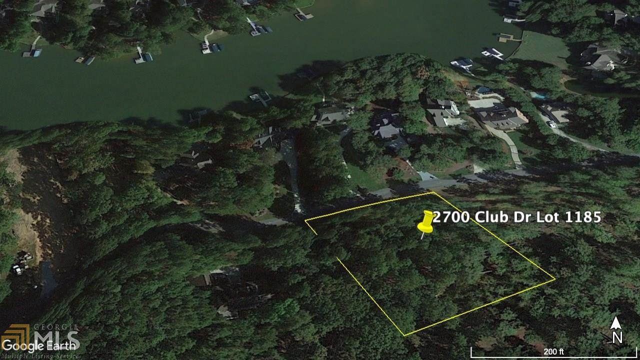 2700 Club Dr - Photo 1