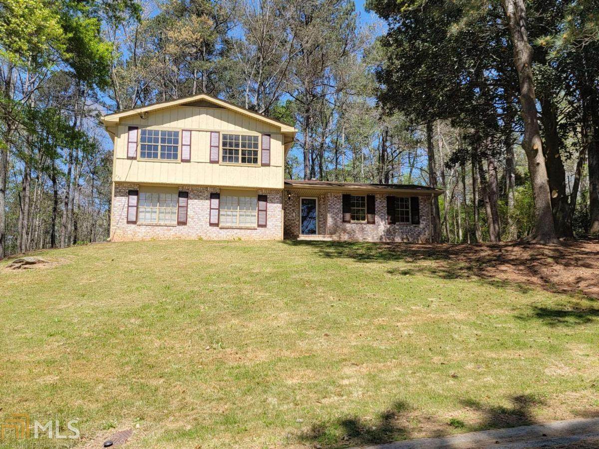 736 Navarre Dr - Photo 1