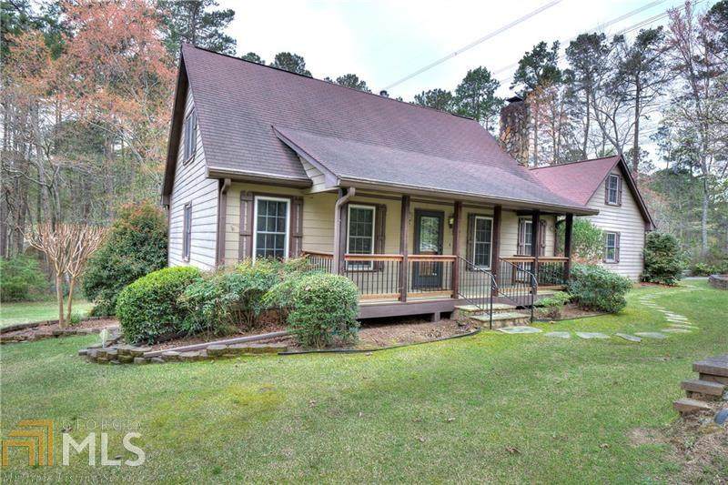 1601 Beaumont Dr - Photo 1