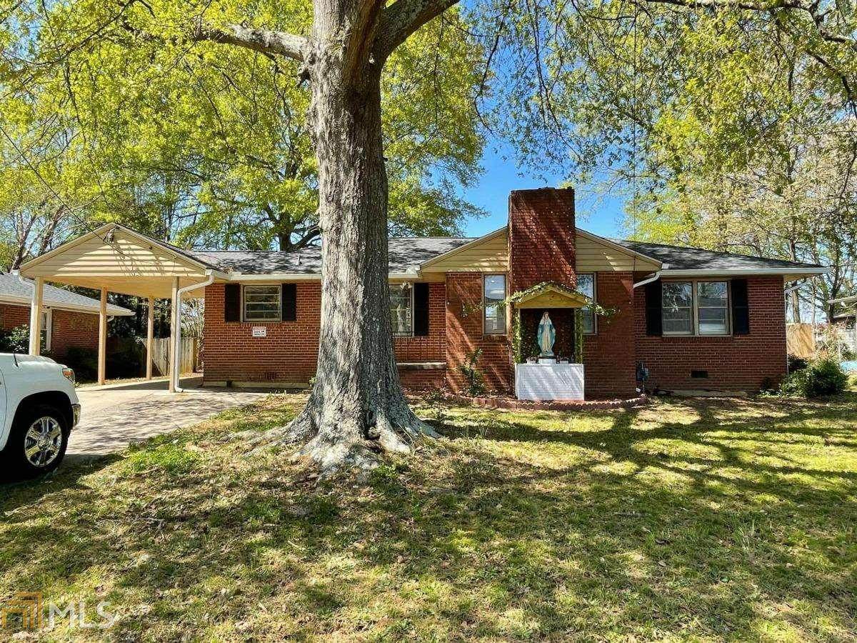 2212 Fellowship Rd - Photo 1