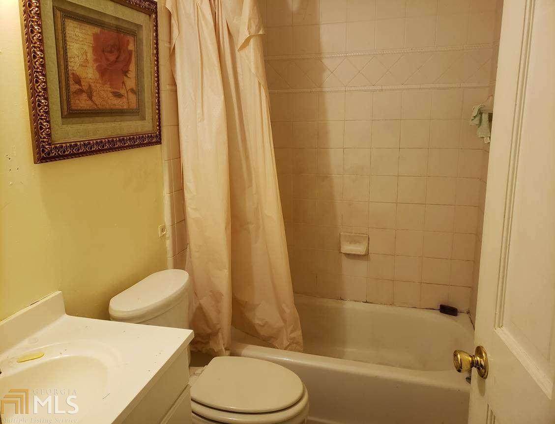1298 Muirfield Dr - Photo 1