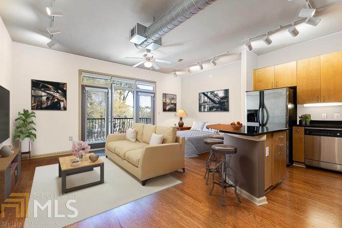 5300 Peachtree Rd - Photo 1