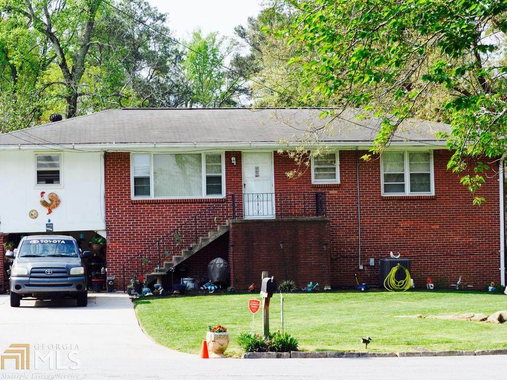 2335 Clyde Dr - Photo 1