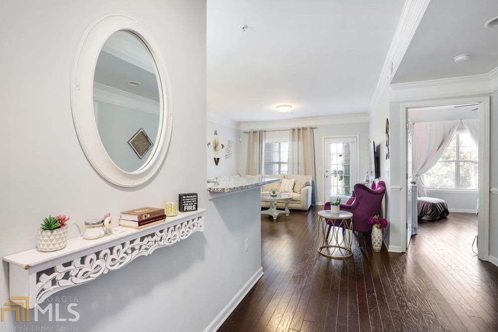 2700 Pine Tree Rd - Photo 1