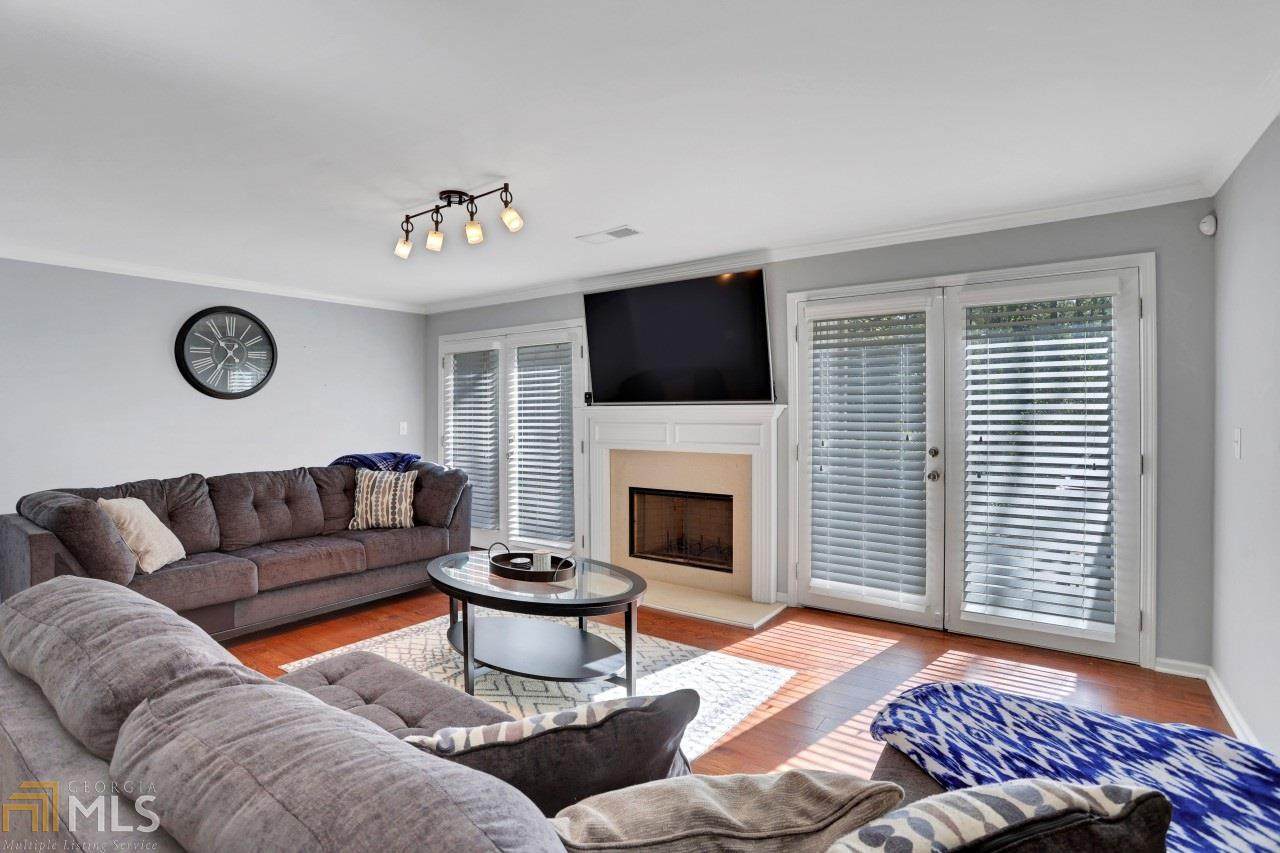 1277 Druid Knoll Dr - Photo 1