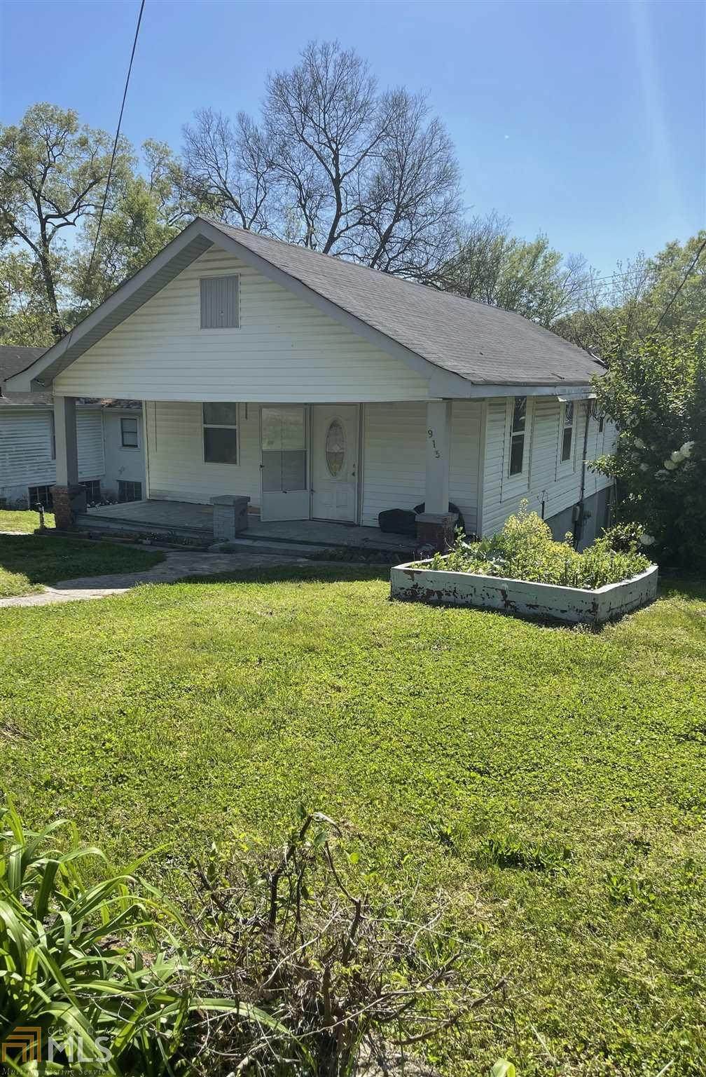 913 Pine St - Photo 1