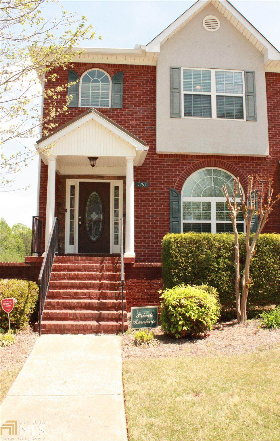 5785 Garden Cir - Photo 1