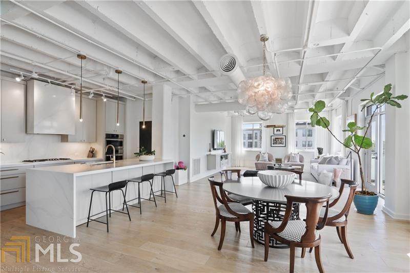 805 Peachtree St - Photo 1