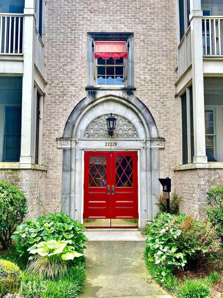 2222 Peachtree Rd - Photo 1
