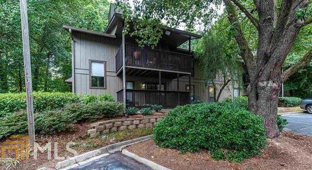 1702 Cumberland Ct - Photo 1
