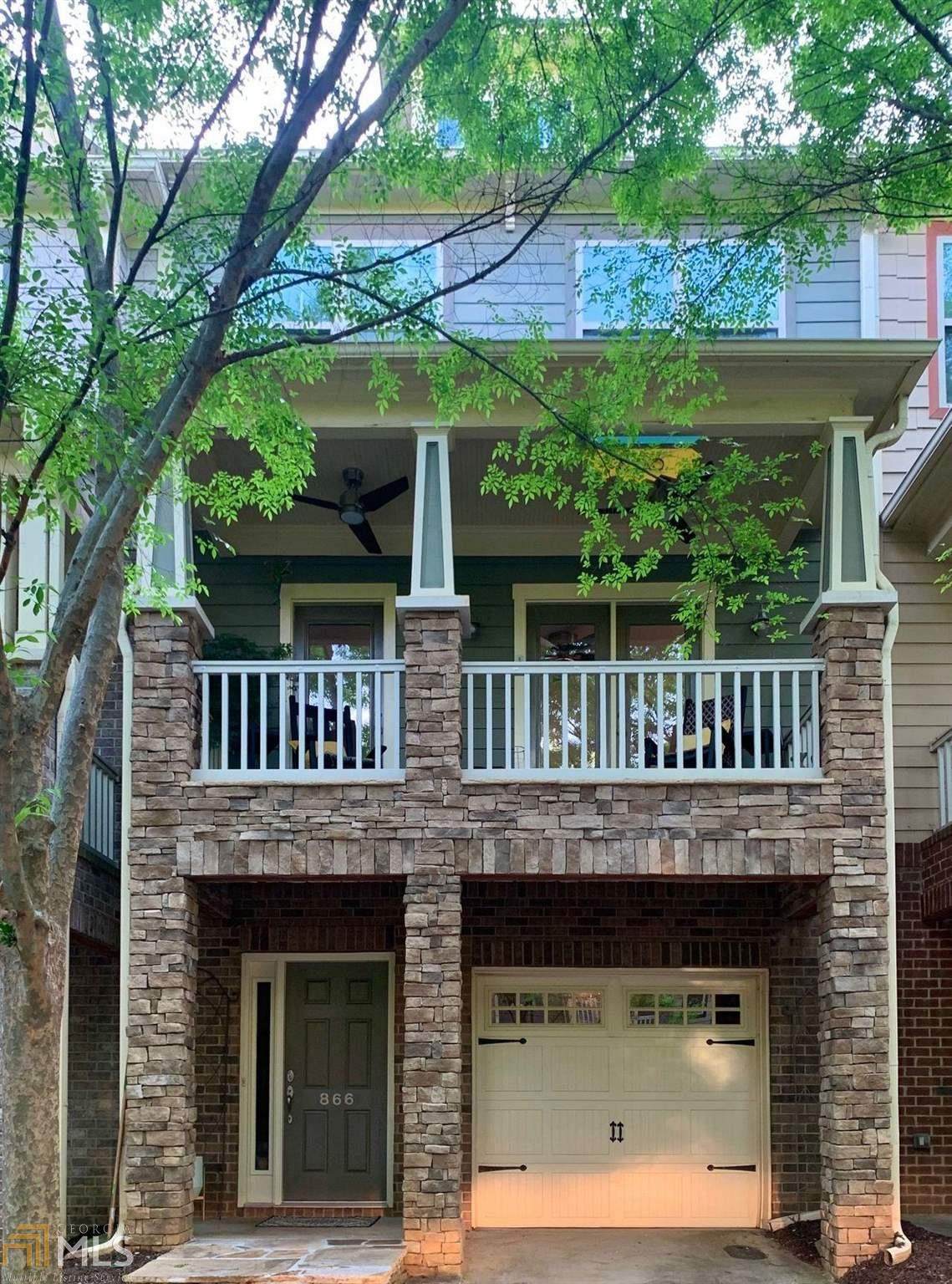 866 Commonwealth Ave - Photo 1