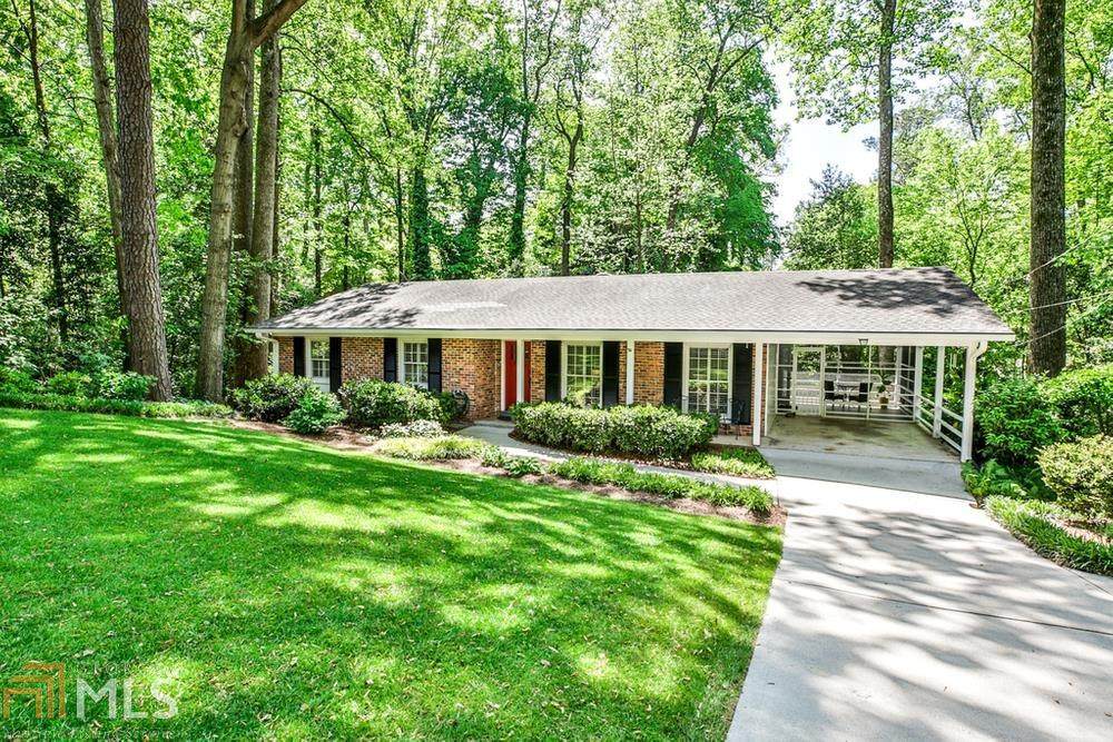 2301 Ferndale Dr - Photo 1