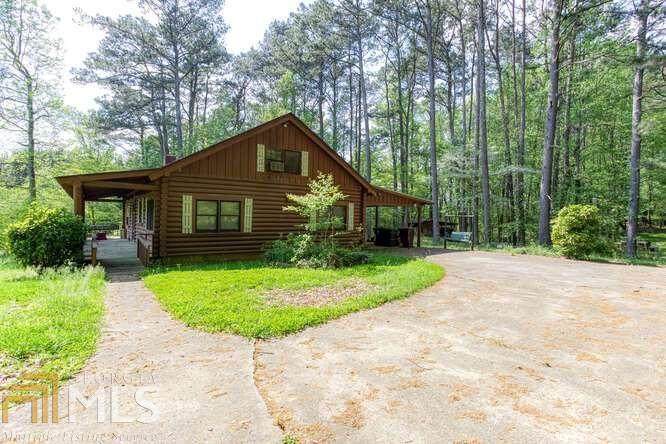 1322 Bullard Rd - Photo 1