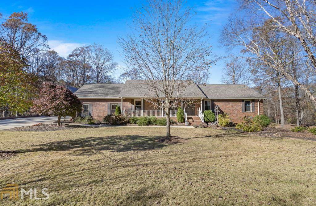 1385 Watkins Farm Rd - Photo 1
